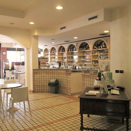 Hotel Stazione Паратико Экстерьер фото
